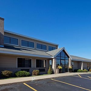 Americinn By Wyndham Hartford Wi